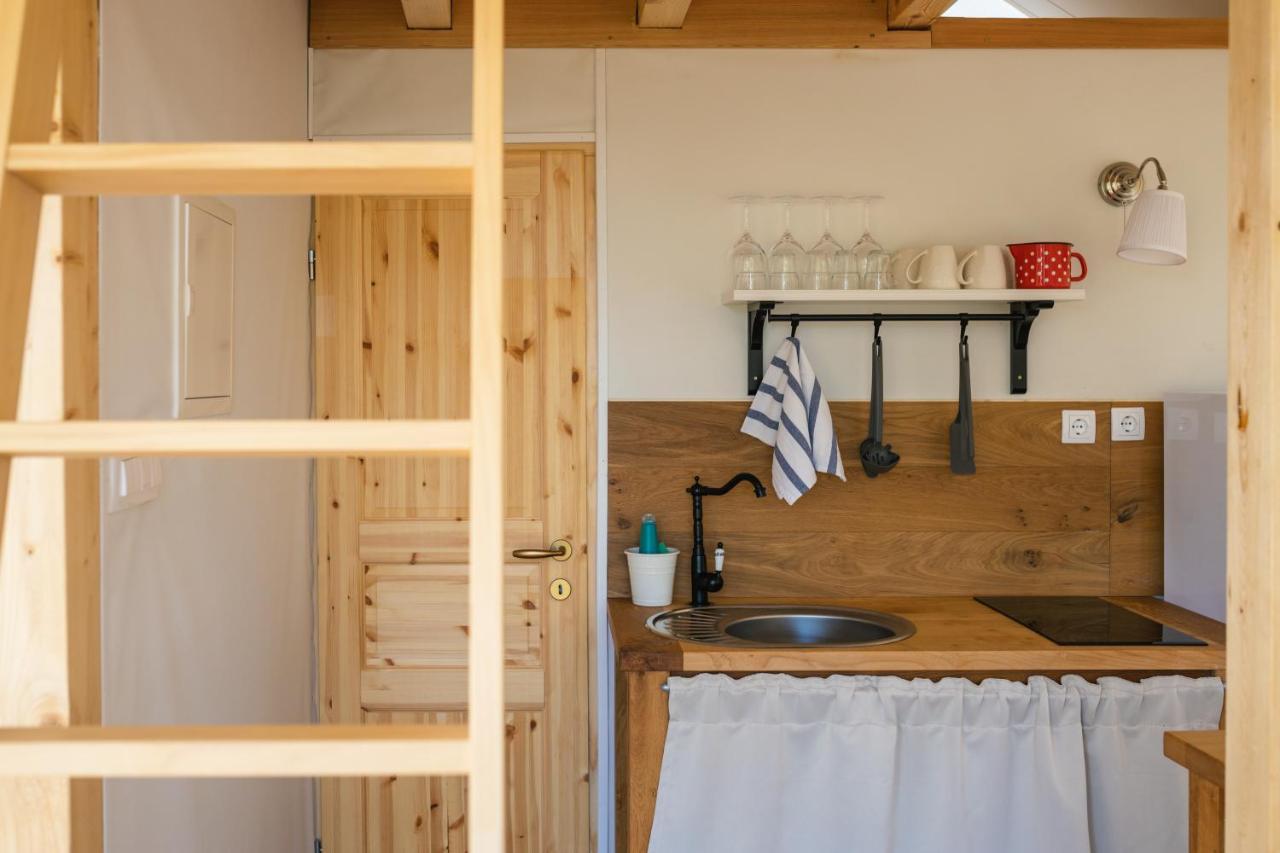 Glamping Kolpa Resort Gradac Exterior photo