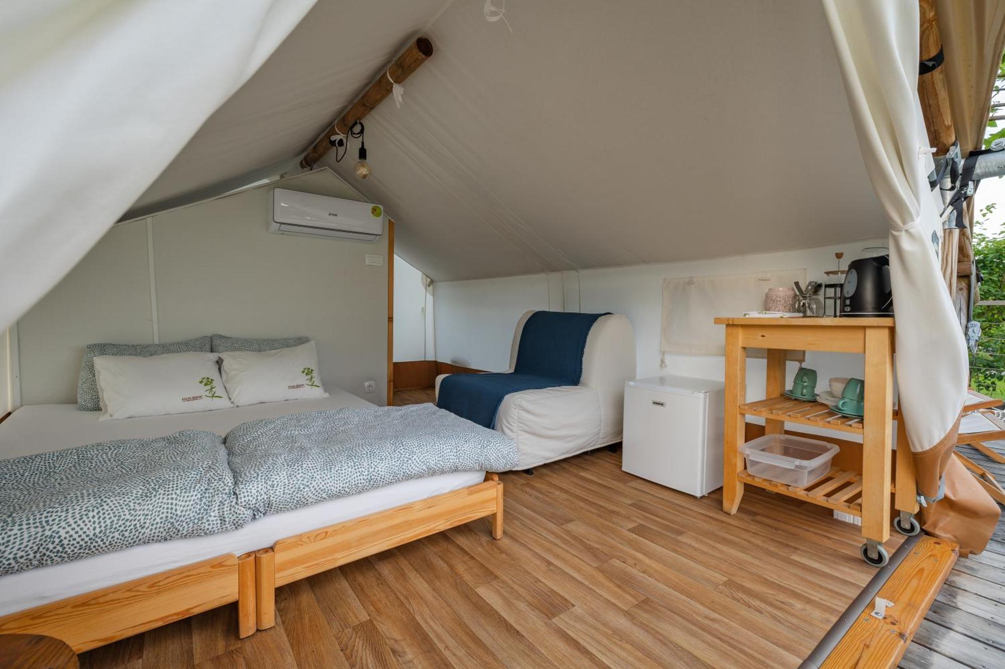 Glamping Kolpa Resort Gradac Exterior photo