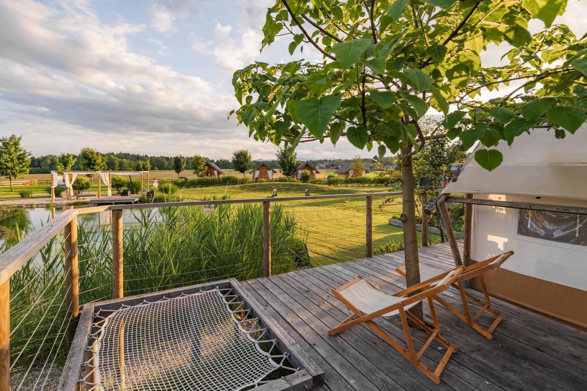 Glamping Kolpa Resort Gradac Exterior photo